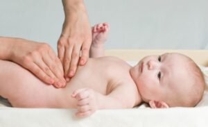 Bebê com cólica: O que fazer para ajudar